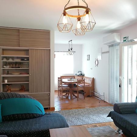 Apartments With A Parking Space Njivice, Krk - 5320 Номер фото