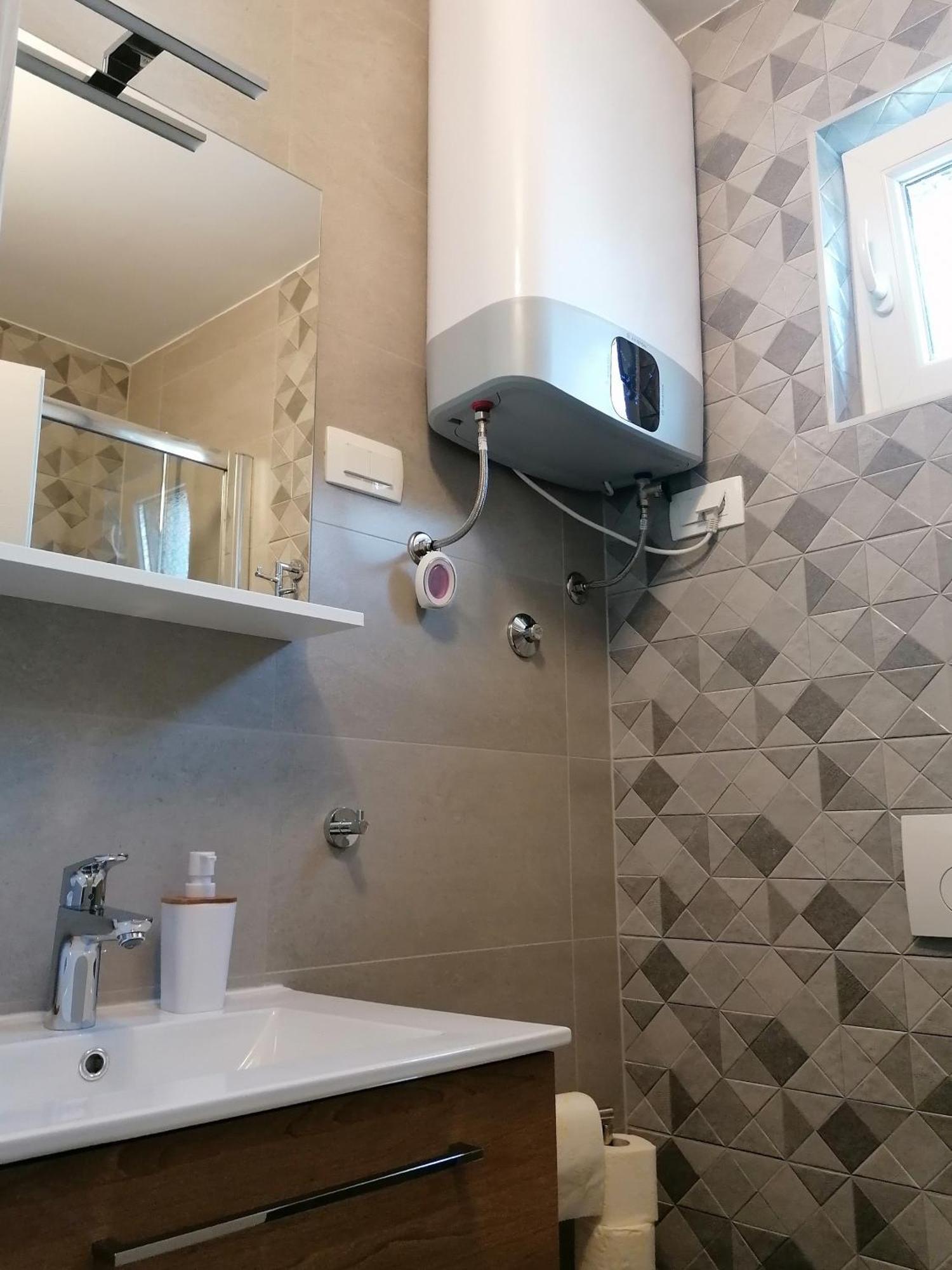 Apartments With A Parking Space Njivice, Krk - 5320 Номер фото